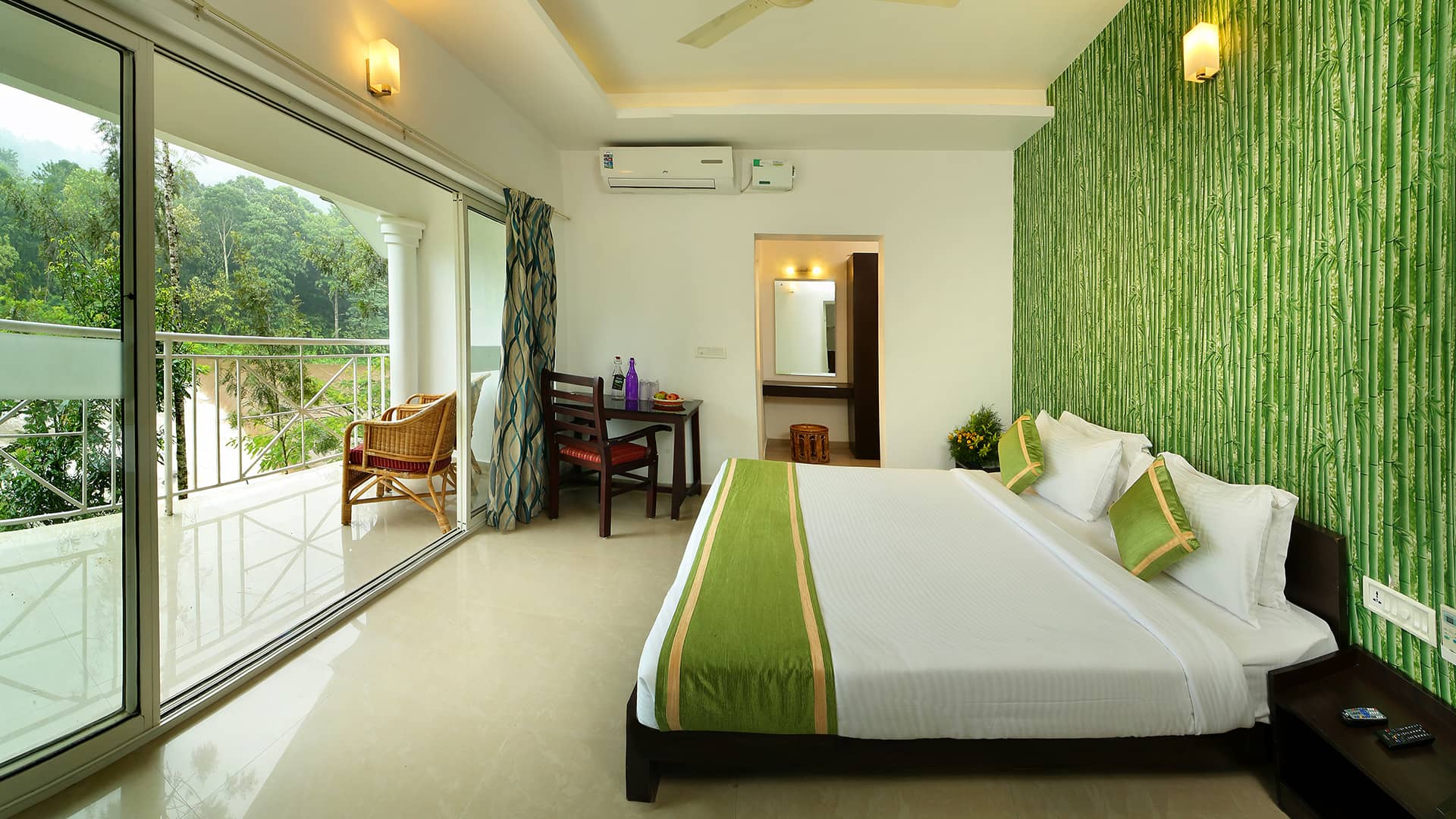 Munnar hotels and resorts